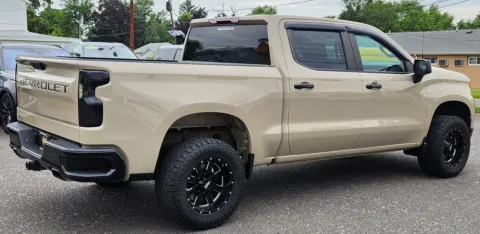 More photos of 2023 Chevrolet Silverado 1500 4WD Crew Cab Short Bed LT Trail Boss at Majestic Automotive Group, NJ