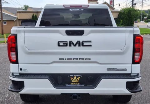 More photos of 2022 GMC Sierra 1500 4WD Crew Cab Short Box Elevation at Majestic Automotive Group, NJ