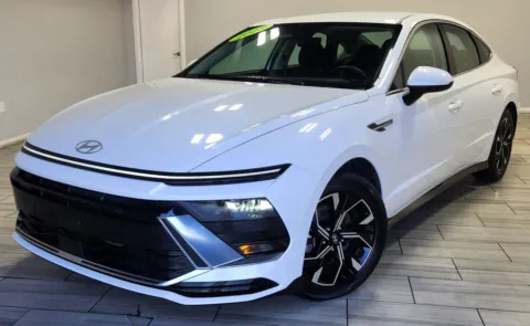 White 2025 Hyundai Sonata SEL for sale in Cinnaminson, NJ