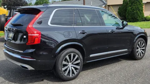 More photos of 2021 Volvo XC90 Recharge Plug-I T8 Inscription 6 Passenger at Majestic Automotive Group, NJ