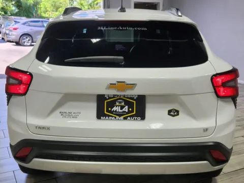 More photos of 2025 Chevrolet Trax FWD LT at Majestic Automotive Group, NJ