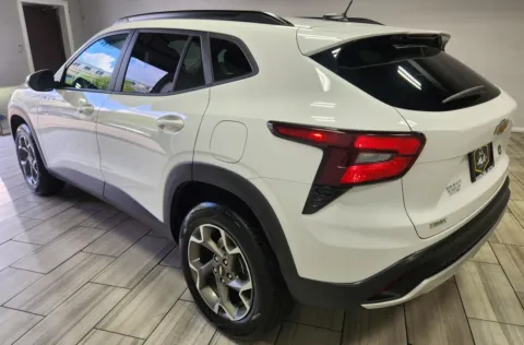 Another view of 2025 Chevrolet Trax FWD LT for sale in Cinnaminson, NJ at Majestic Automotive Group