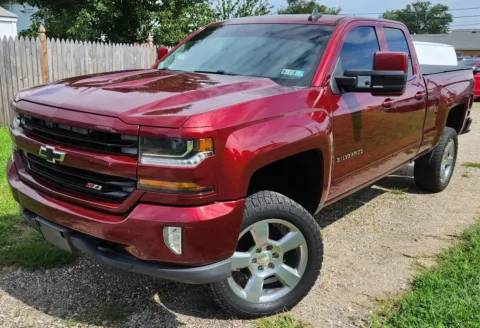 Red 2016 Chevrolet Silverado 1500 LT for sale in Cinnaminson, NJ