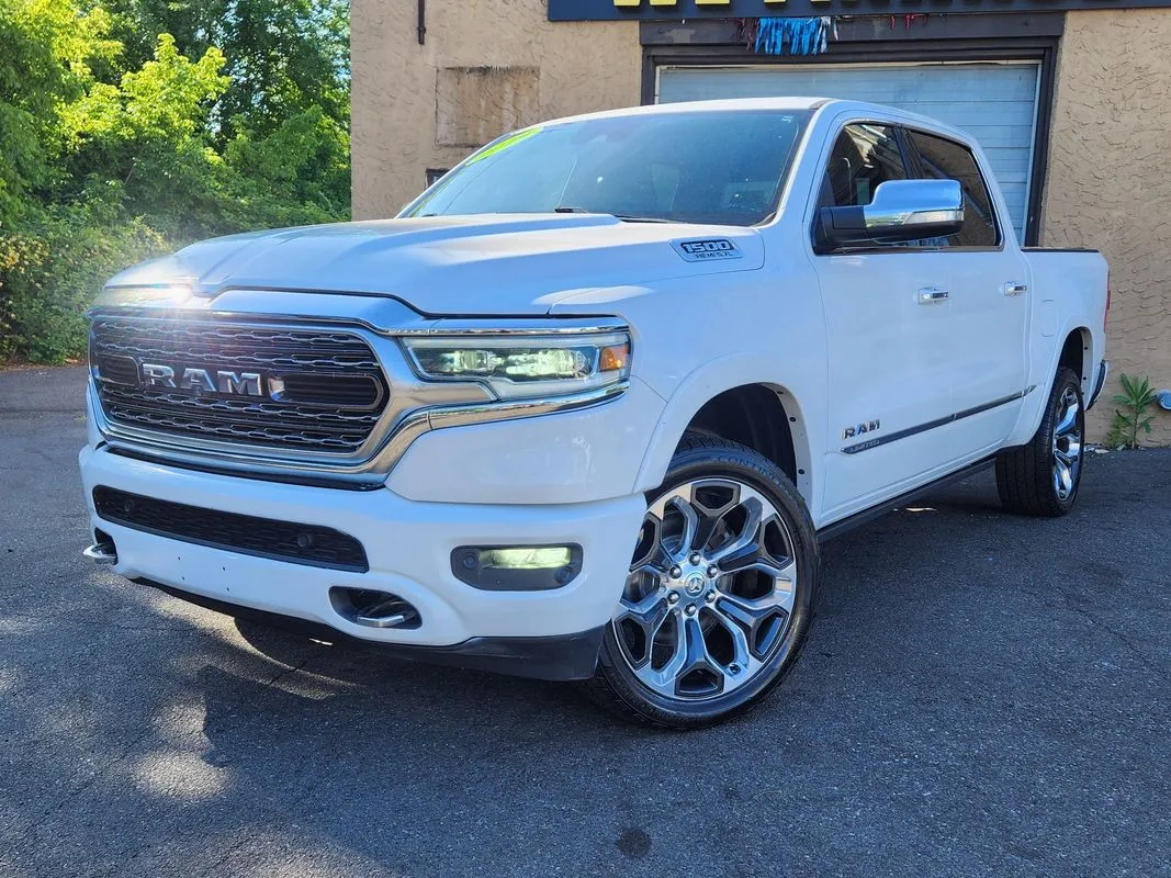 White 2019 Ram 1500 Limited Crew Cab 4x4 5'7" Box for sale in Cinnaminson, NJ