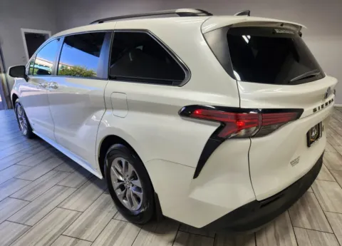 Another view of 2021 Toyota Sienna XLE for sale in Cinnaminson, NJ at Majestic Automotive Group