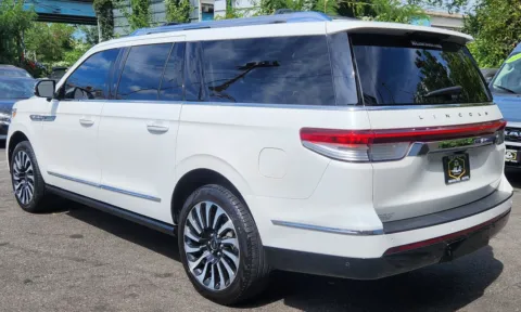 Another view of 2022 Lincoln Navigator Black Label L for sale in Cinnaminson, NJ at Majestic Automotive Group