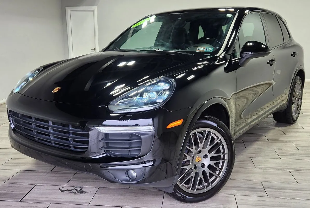 2018 Porsche Cayenne Platinum Edition