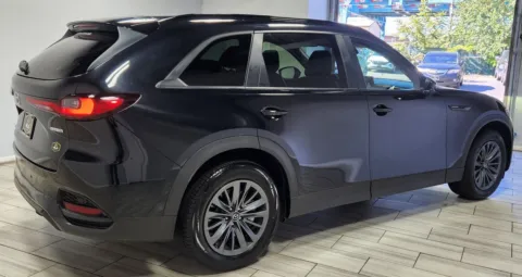 More photos of 2025 Mazda CX-70 3.3 Turbo Preferred Package at Majestic Automotive Group, NJ