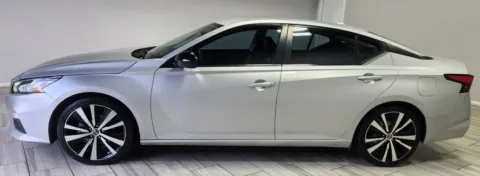 Photos of 2020 Nissan Altima SR FWD for sale in Cinnaminson, NJ at Majestic Automotive Group