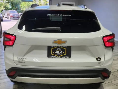 More photos of 2025 Chevrolet Trax FWD LT at Majestic Automotive Group, NJ