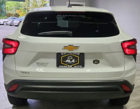 More photos of 2025 Chevrolet Trax FWD LS at Majestic Automotive Group, NJ
