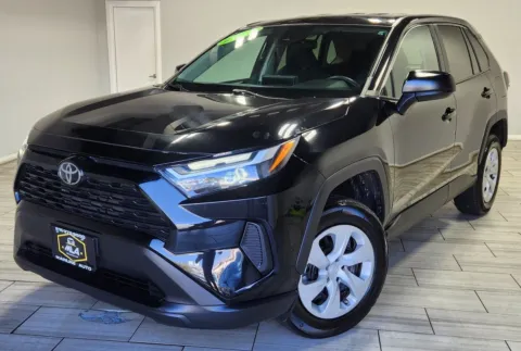 Black 2025 Toyota RAV4 LE for sale in Cinnaminson, NJ