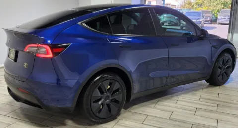 More photos of 2021 Tesla Model Y Long Range Dual Motor All-Wheel Drive at Majestic Automotive Group, NJ