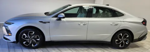 Photos of 2025 Hyundai Sonata SEL for sale in Cinnaminson, NJ at Majestic Automotive Group