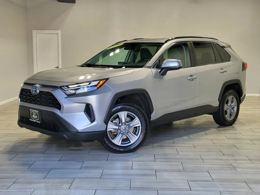 2022 Toyota RAV4 Hybrid XLE for sale in Cinnaminson, NJ