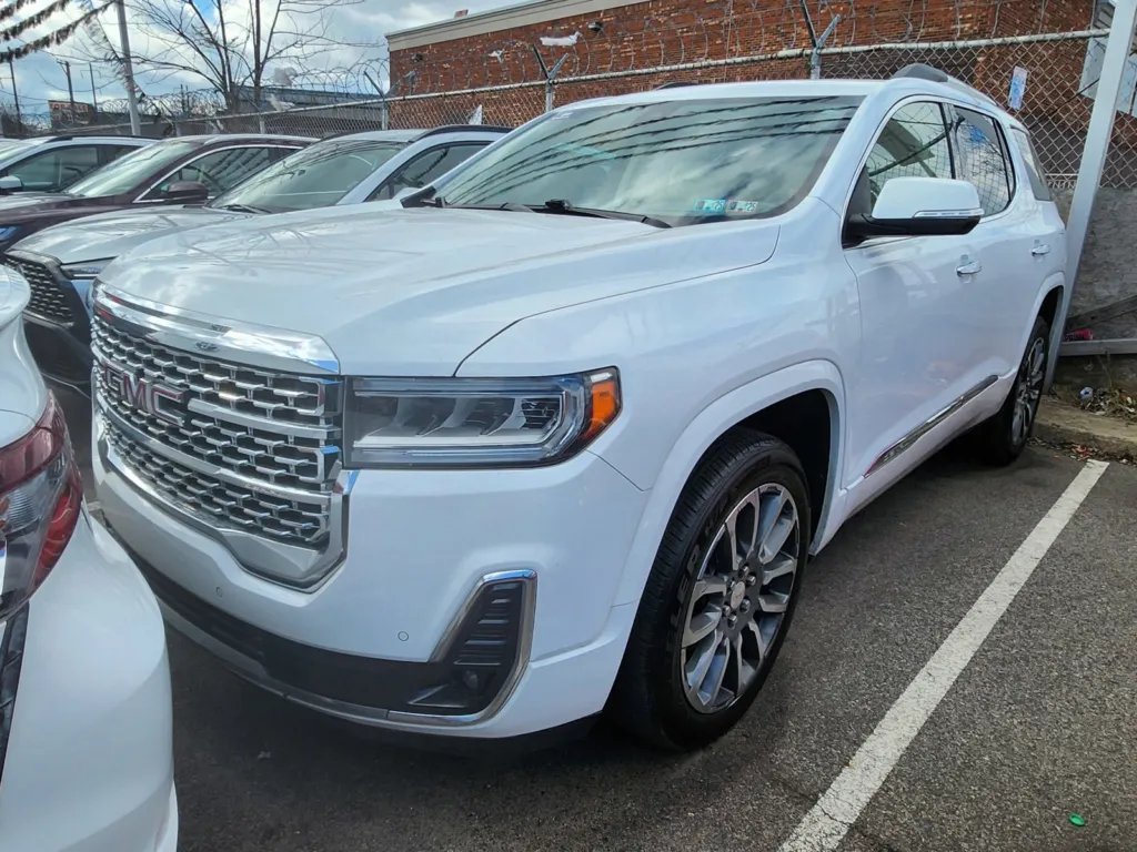 2022 GMC Acadia Denali for sale in Cinnaminson, NJ
