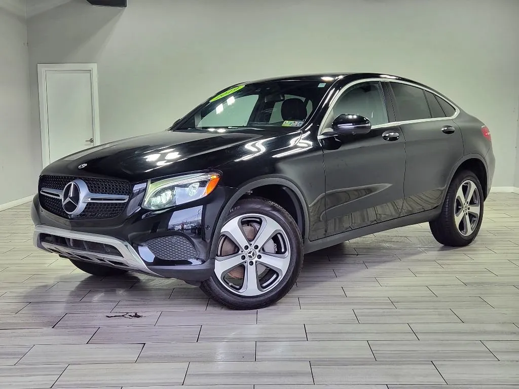 Black 2019 Mercedes-Benz GLC 300 for sale in Cinnaminson, NJ