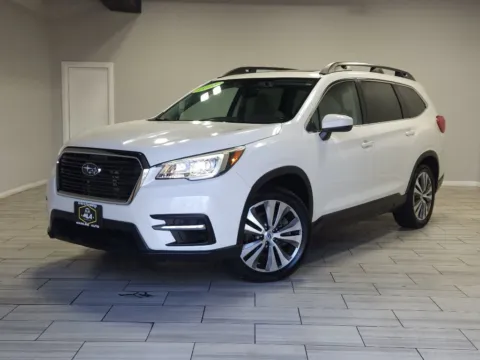 White 2019 Subaru Ascent Premium for sale in Cinnaminson, NJ