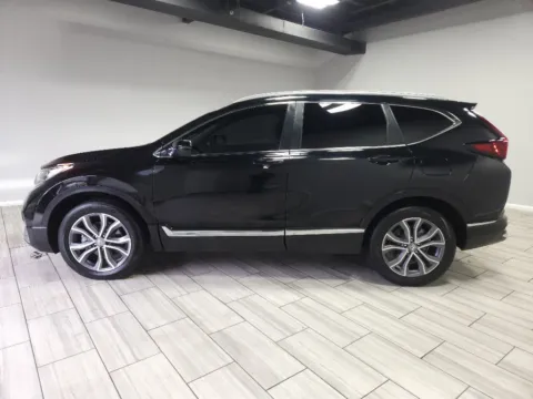 Photos of 2022 Honda CR-V Hybrid Touring for sale in Cinnaminson, NJ at Majestic Automotive Group