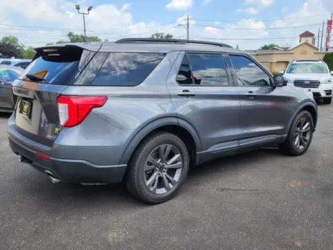 More photos of 2021 Ford Explorer XLT at Majestic Automotive Group, NJ