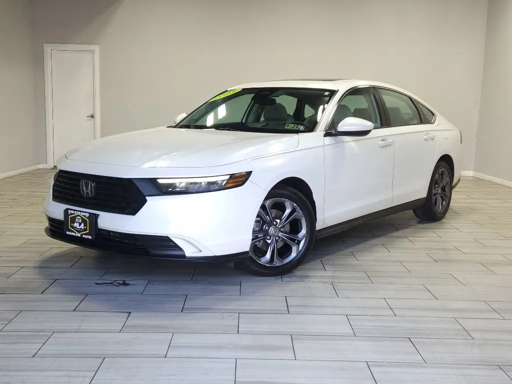 White 2023 Honda Accord Sedan EX for sale in Cinnaminson, NJ