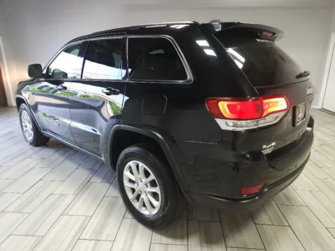 Another view of 2022 Jeep Grand Cherokee WK Laredo E for sale in Cinnaminson, NJ at Majestic Automotive Group