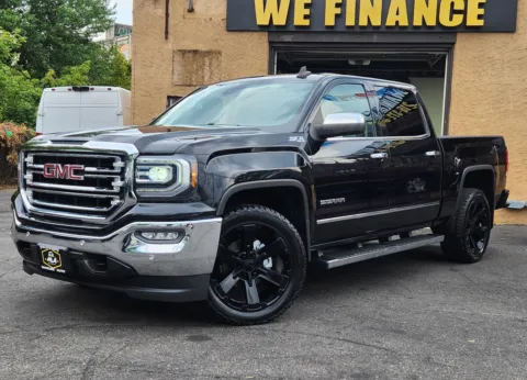 Black 2018 GMC Sierra 1500 SLT for sale in Cinnaminson, NJ