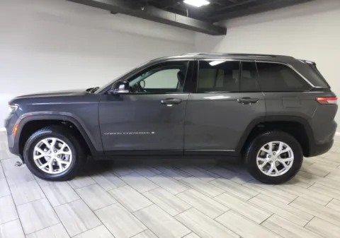 Photos of 2022 Jeep Grand Cherokee Limited for sale in Cinnaminson, NJ at Majestic Automotive Group