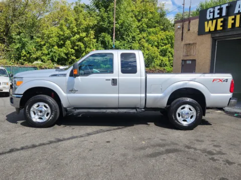 Photos of 2015 Ford Super Duty F-350 SRW XLT for sale in Cinnaminson, NJ at Majestic Automotive Group