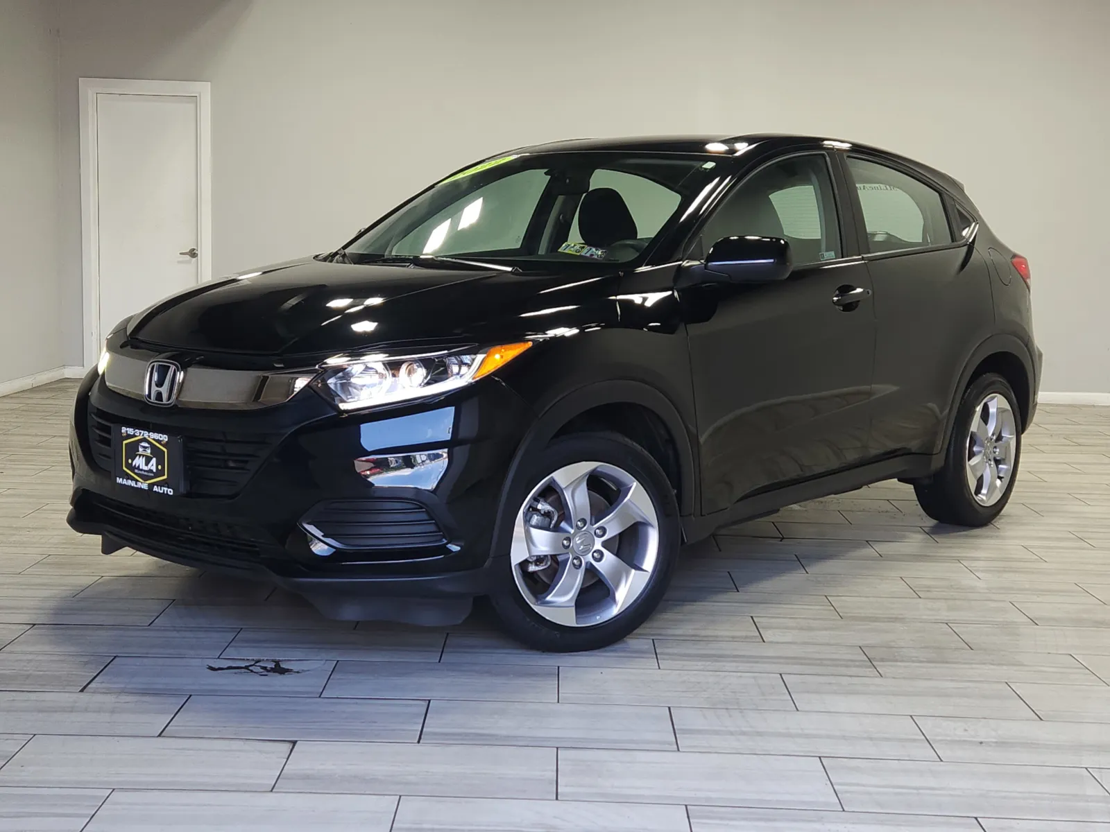 Black 2022 Honda HR-V LX for sale in Cinnaminson, NJ