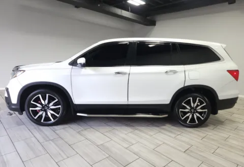Photos of 2021 Honda Pilot EX-L for sale in Cinnaminson, NJ at Majestic Automotive Group