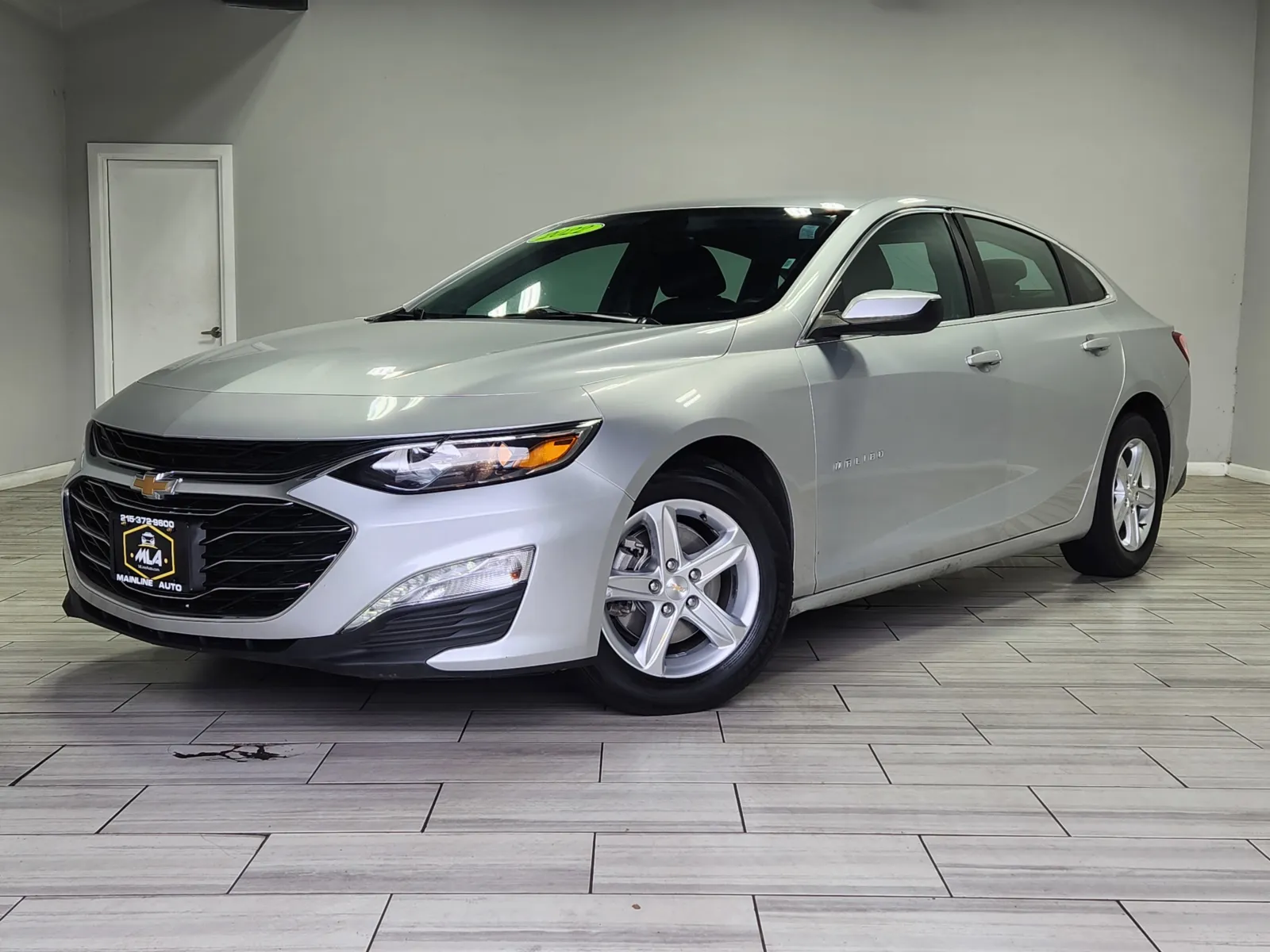 Silver 2022 Chevrolet Malibu LT for sale in Cinnaminson, NJ