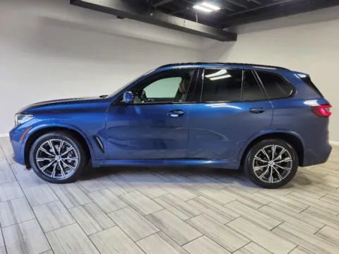 Photos of 2022 BMW X5 xDrive40i for sale in Cinnaminson, NJ at Majestic Automotive Group