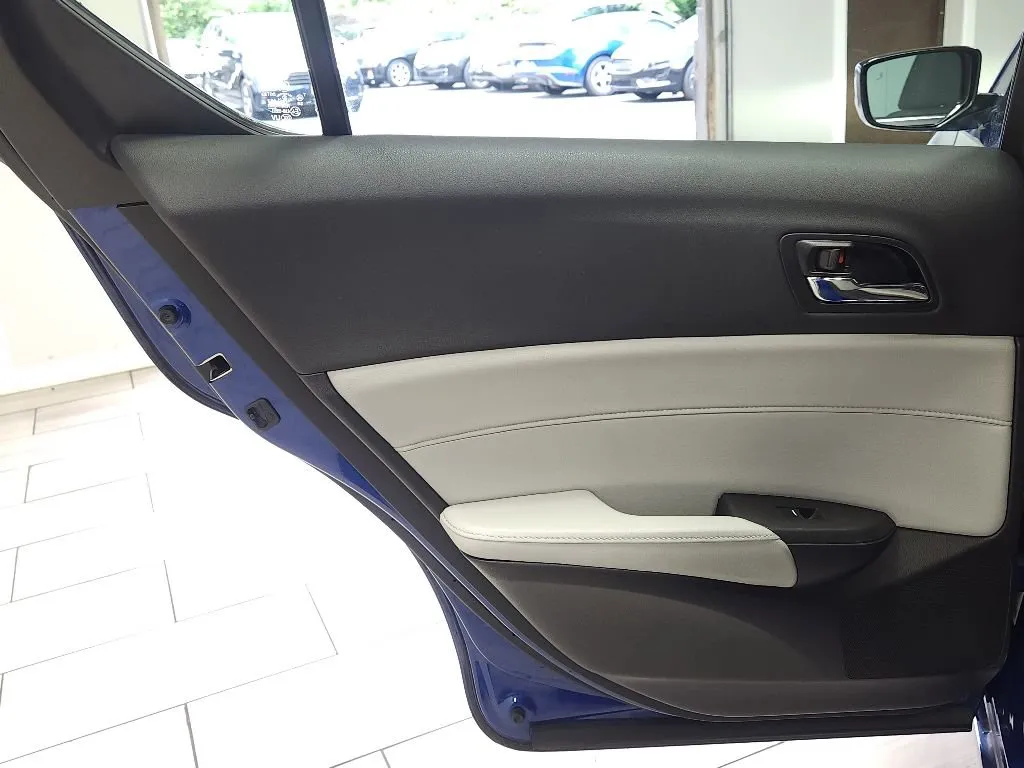 2016 Acura ILX Premium - Photo 10