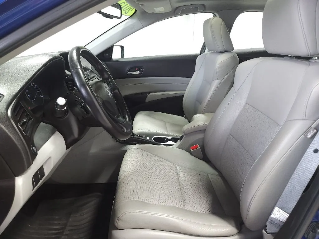 2016 Acura ILX Premium - Photo 11
