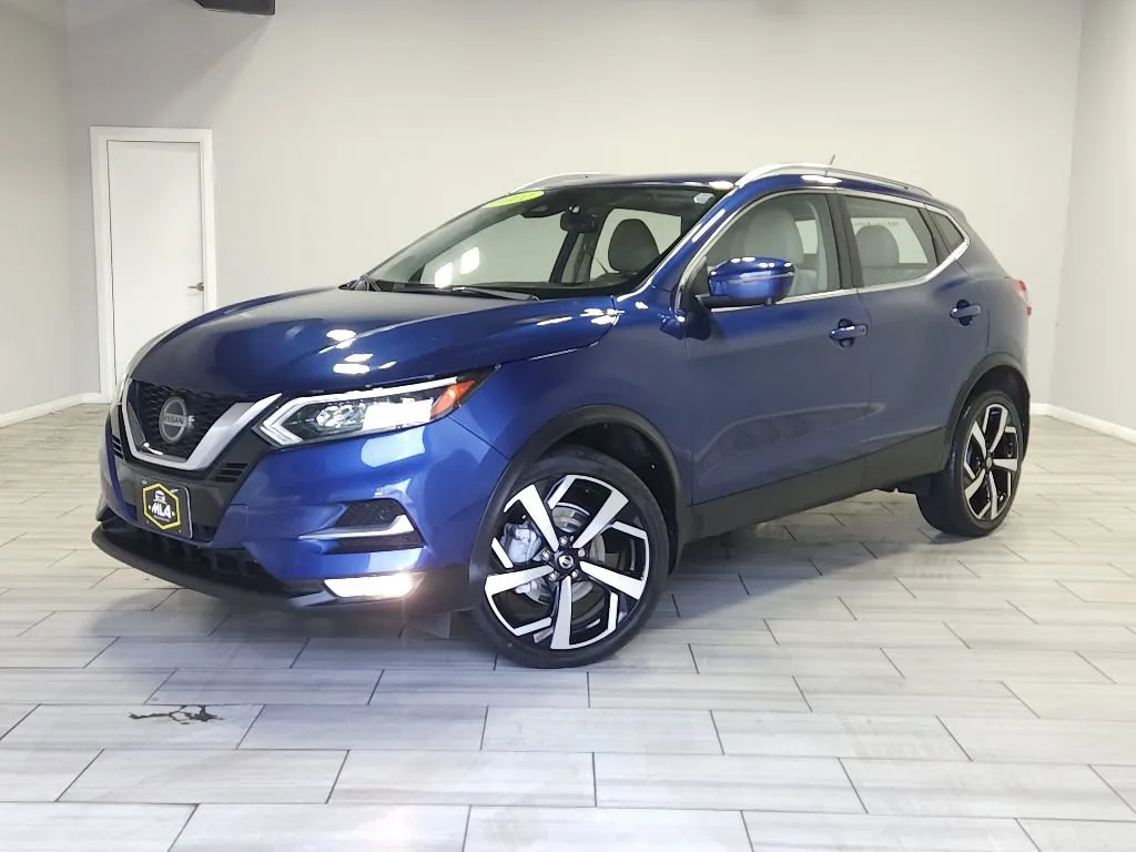 Blue 2021 Nissan Rogue Sport SL for sale in Cinnaminson, NJ