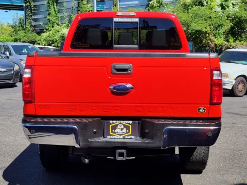 More photos of 2016 Ford Super Duty F-350 SRW XLT at Majestic Automotive Group, NJ
