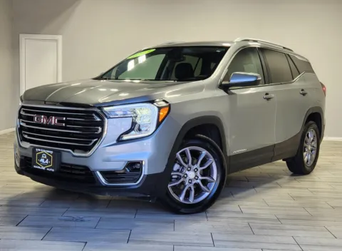Gray 2023 GMC Terrain SLT for sale in Cinnaminson, NJ