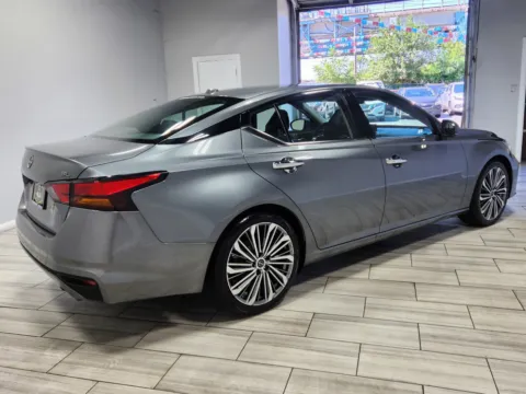 More photos of 2023 Nissan Altima 2.5 SL at Majestic Automotive Group, NJ