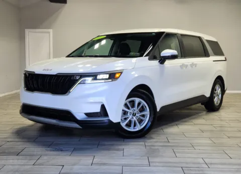 White 2022 Kia Carnival LX for sale in Cinnaminson, NJ