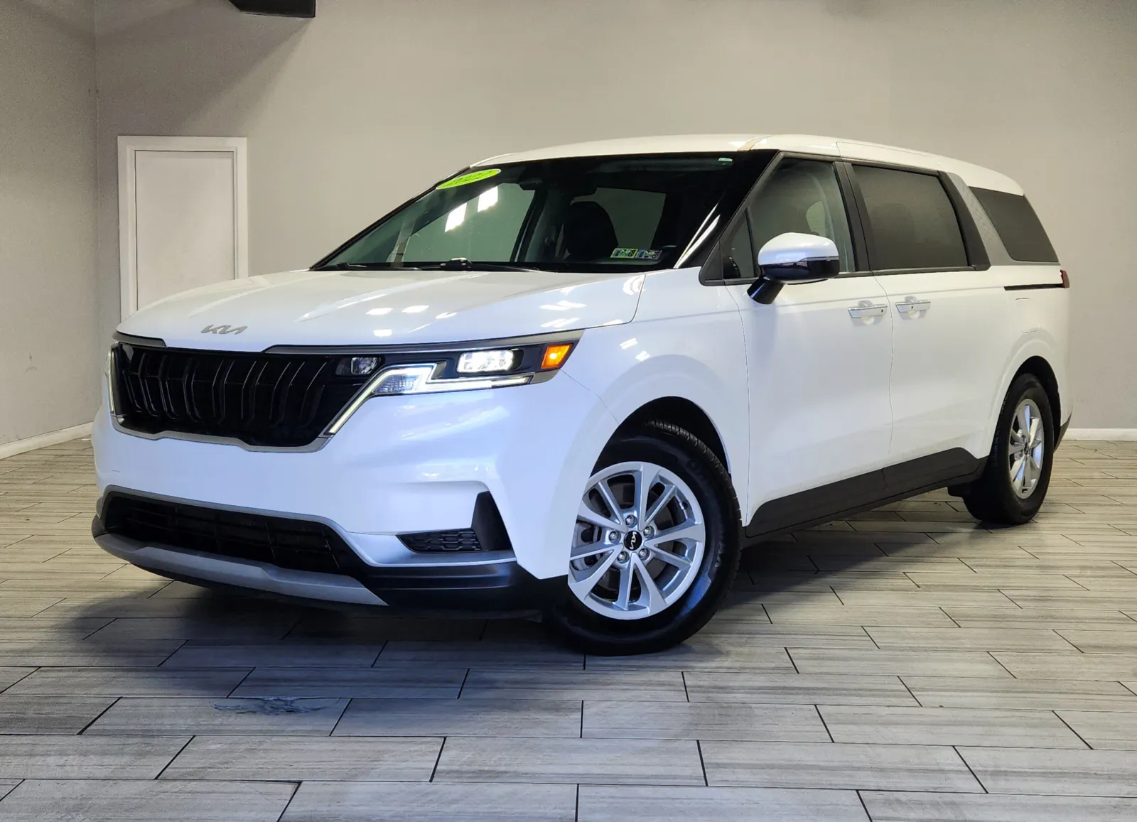 2022 Kia Carnival LX for sale in Cinnaminson, NJ