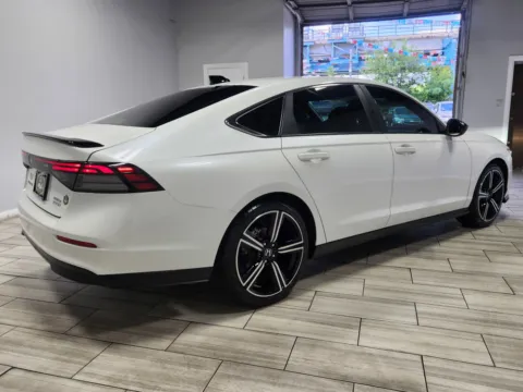 More photos of 2023 Honda Accord Hybrid Sport at Majestic Automotive Group, NJ