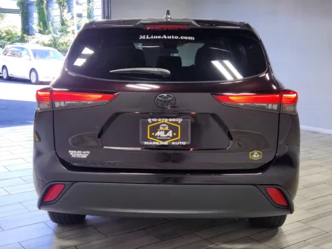 More photos of 2022 Toyota Highlander L at Majestic Automotive Group, NJ