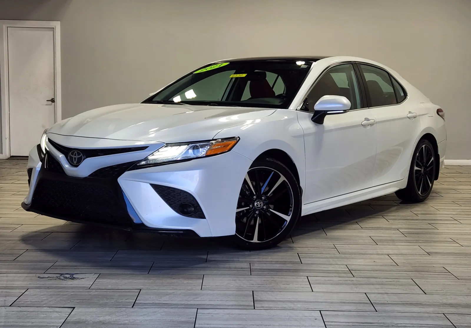 White 2020 Toyota Camry XSE for sale in Cinnaminson, NJ