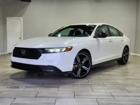 White 2024 Honda Accord Hybrid Sport for sale in Cinnaminson, NJ