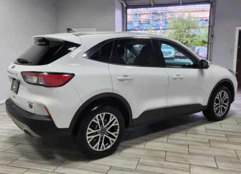 More photos of 2022 Ford Escape SEL at Majestic Automotive Group, NJ