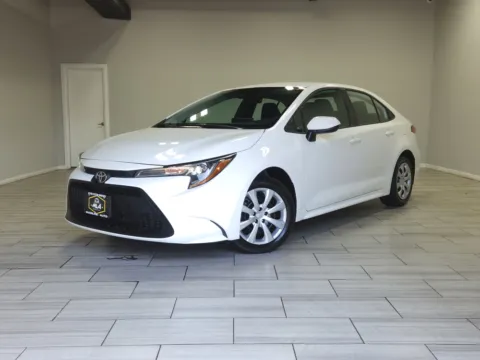 White 2021 Toyota Corolla LE for sale in Cinnaminson, NJ