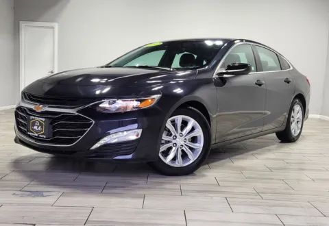 Gray 2023 Chevrolet Malibu LT for sale in Cinnaminson, NJ