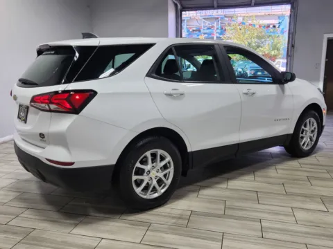 More photos of 2022 Chevrolet Equinox LS at Majestic Automotive Group, NJ