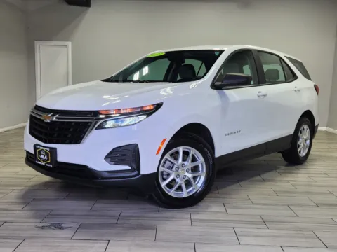 White 2022 Chevrolet Equinox LS for sale in Cinnaminson, NJ